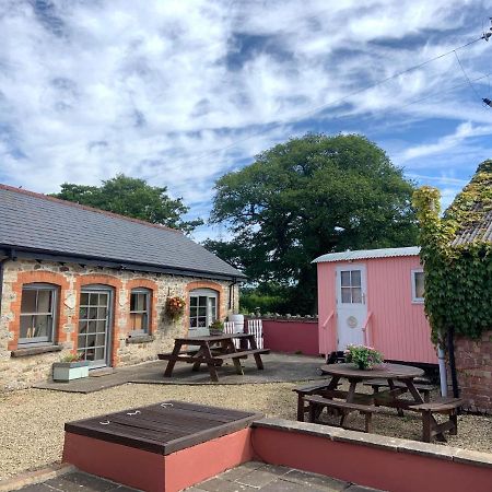 Swallow Cottage At Duffryn Mawr Cottages Hensol Bagian luar foto