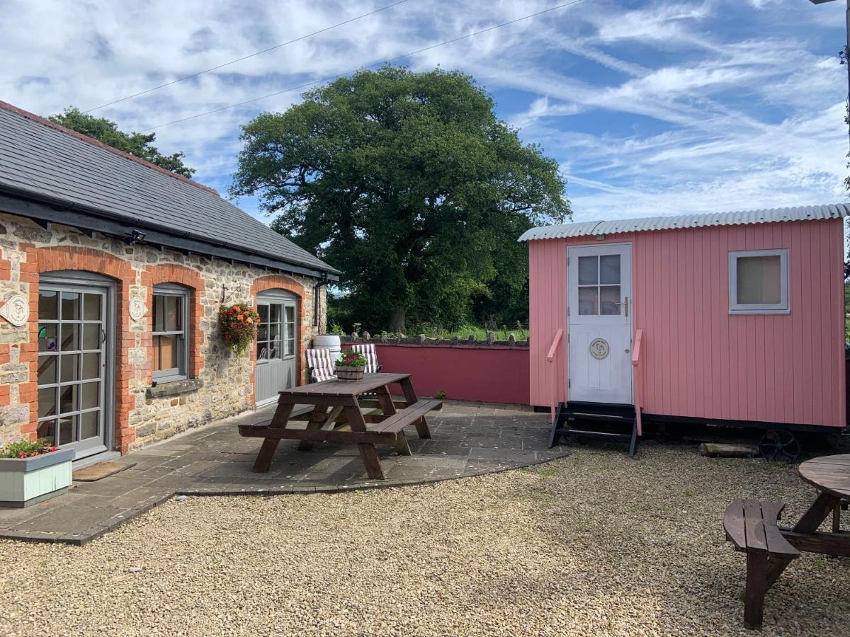 Swallow Cottage At Duffryn Mawr Cottages Hensol Bagian luar foto